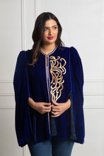Charger l'image dans la galerie, New - Cape velvet - Majesty Cape - Cape pour femme - Cape en Velours